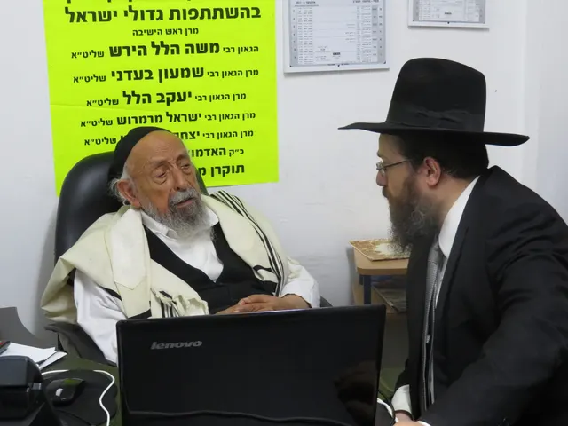 בכבוד התורה ולומדיה