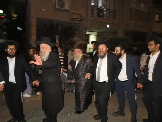 ריקוד של שמחה בהילולא
