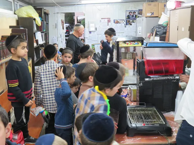 כל ילד יוצא מאושר מהמעמד