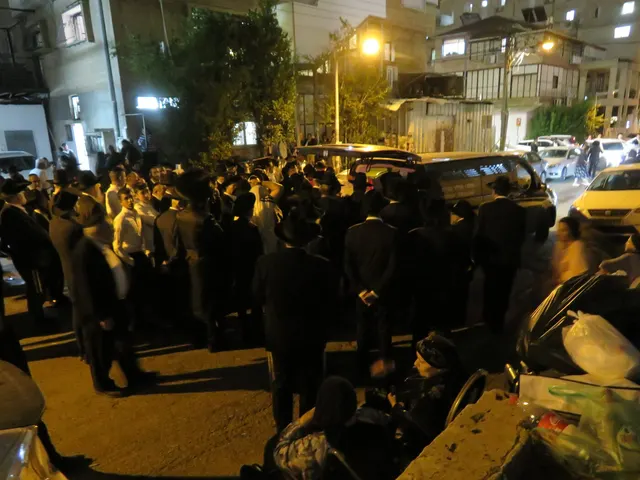 מהלוויה של מרת שרה צדוק ע״ה