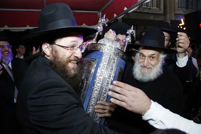 מעמד הכנסת ספר התורה להיכל יוסף שלום — תמונה 6