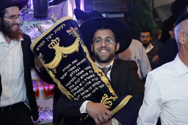 מעמד הכנסת ספר התורה להיכל יוסף שלום — תמונה 9