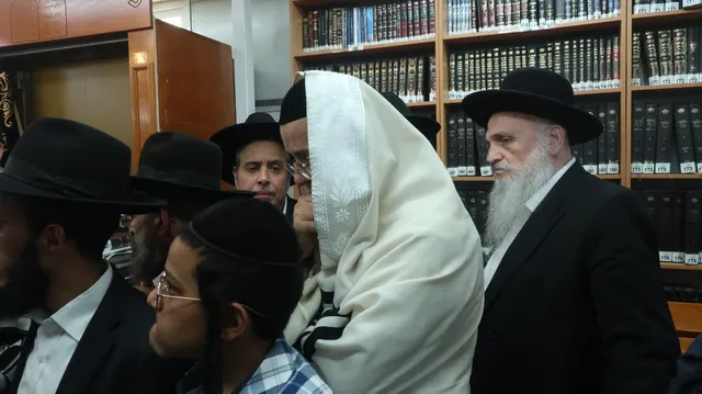 מהלוויה של מרן נשיא המוסדות רבי שמעון צדוק זצ״ל
