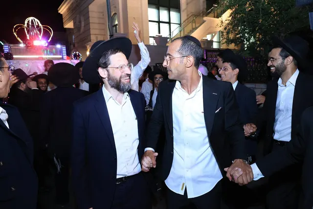 מעמד הכנסת ספר התורה לע״נ התינוק יוסף נחשוני ע״ה — תמונה 33